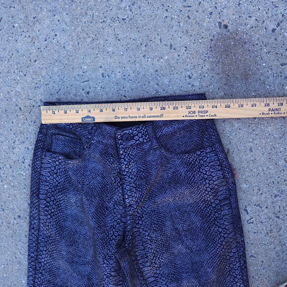 Jones NY Snakeskin Jeans Size 6 Mid-Rise Straight Leg Black Gray Stretch - Picture 6 of 13